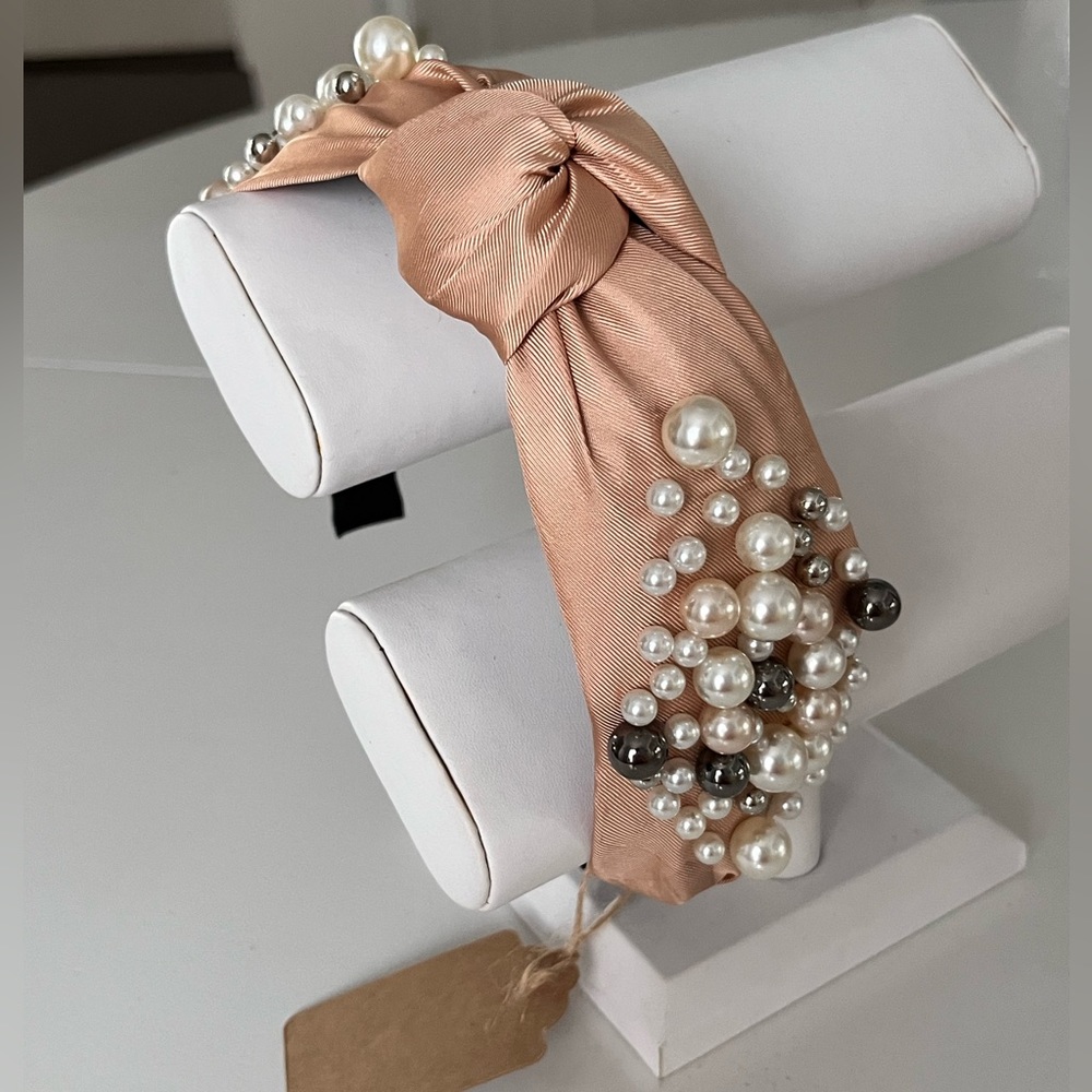 PEARL KNOTTED HEADBAND | New!